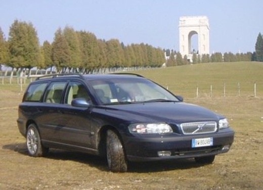 Volvo V70 D5 - Fotogallery - 2
